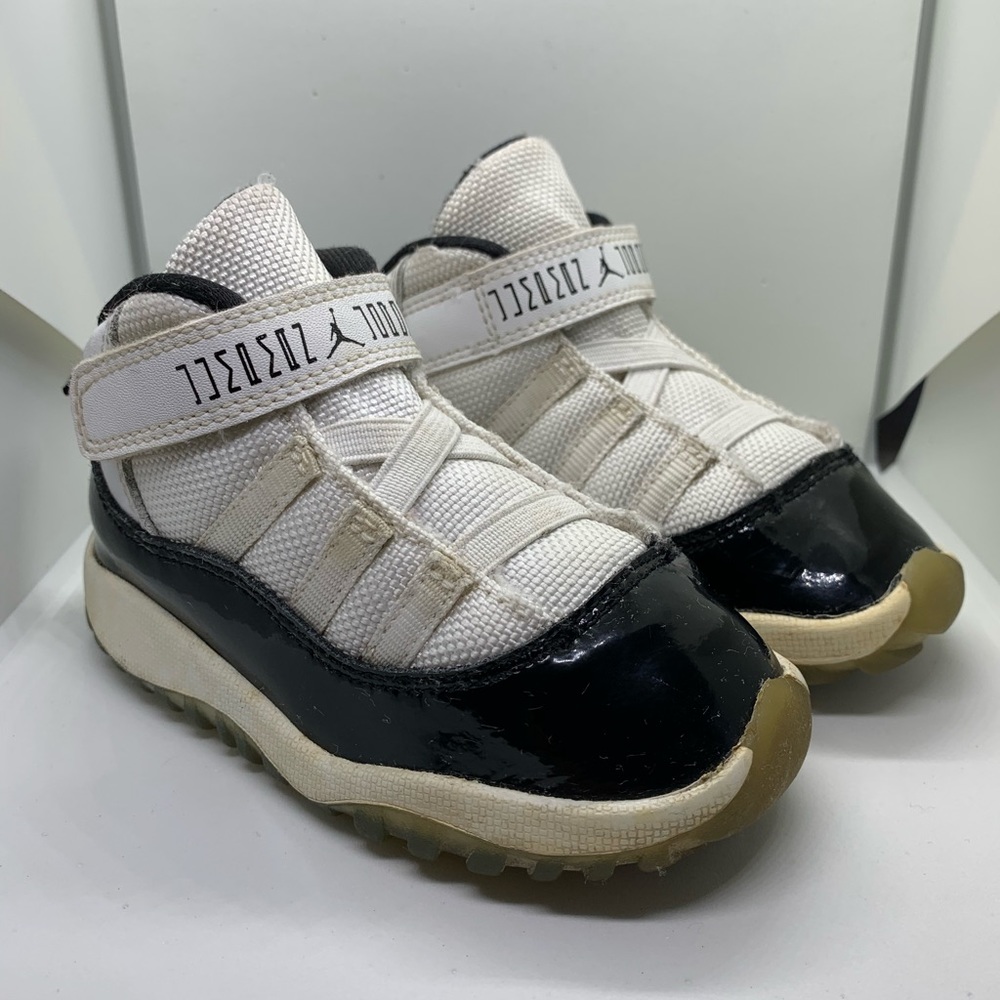 Jordan 11 Patent Leather